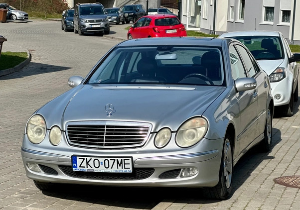 Mercedes-Benz Klasa E cena 12900 przebieg: 385119, rok produkcji 2004 z Gdańsk małe 46